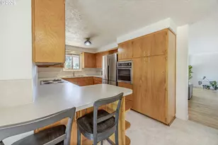 1458 Yolanda Ave, Springfield, OR 97477 - Photo 13