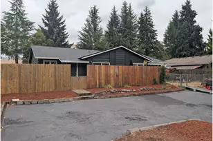 2027 SE River Rd, Hillsboro, OR 97123 - Photo 3