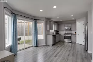 2149 NE Grandhaven St, McMinnville, OR 97128 - Photo 5