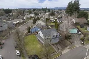 2149 NE Grandhaven St, McMinnville, OR 97128 - Photo 33