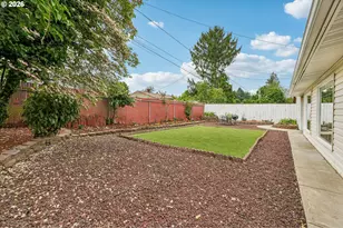 7918 SE Lincoln St, Portland, OR 97215 - Photo 35
