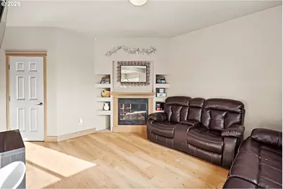 41 NW Lasher St #C4, Stevenson, WA 98648 - Photo 9