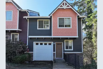 41 NW Lasher St #C4, Stevenson, WA 98648 - Photo 1