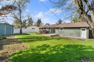 837 SE 169th Dr, Portland, OR 97233 - Photo 21