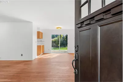 837 SE 169th Dr, Portland, OR 97233 - Photo 3