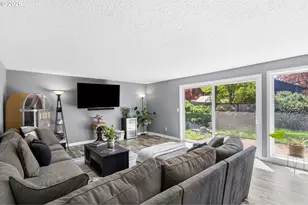 13113 SE 19th St, Vancouver, WA 98683 - Photo 9