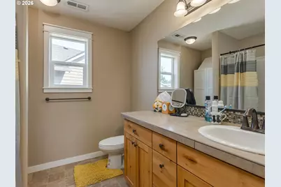 697 SE Millright Ct, McMinnville, OR 97128 - Photo 21