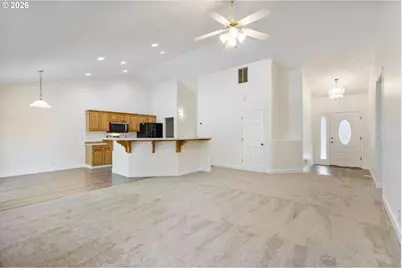 891 Whitetail Deer St, Salem, OR 97304 - Photo 5