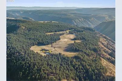 83584 Troy Rd, Wallowa, OR 97885 - Photo 3