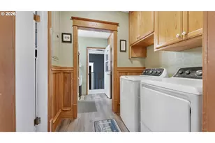 2206 Marion St, North Bend, OR 97459 - Photo 31