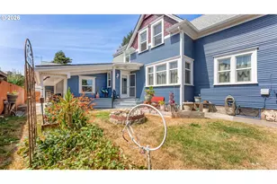 2206 Marion St, North Bend, OR 97459 - Photo 41