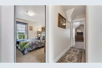 2206 Marion St, North Bend, OR 97459 - Photo 21