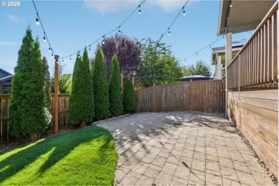 1086 E 1st Ave, Estacada, OR 97023 - Photo 27