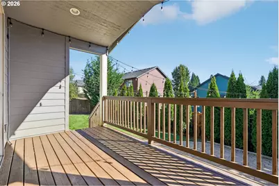1086 E 1st Ave, Estacada, OR 97023 - Photo 25