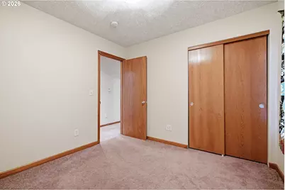 3944 SE 103rd Ave, Portland, OR 97266 - Photo 17