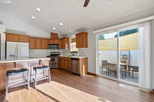 3944 SE 103rd Ave, Portland, OR 97266 - Photo 11