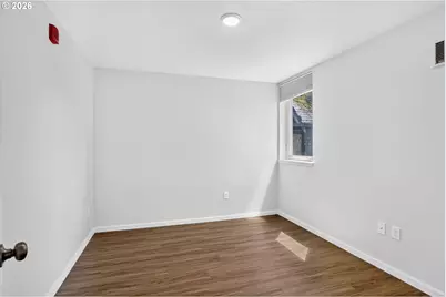 8120 N Interstate Ave #204, Portland, OR 97217 - Photo 27
