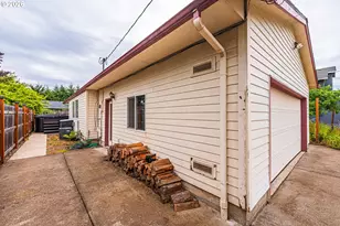 3457 Mahlon Ave, Eugene, OR 97401 - Photo 41