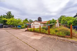 3457 Mahlon Ave, Eugene, OR 97401 - Photo 35