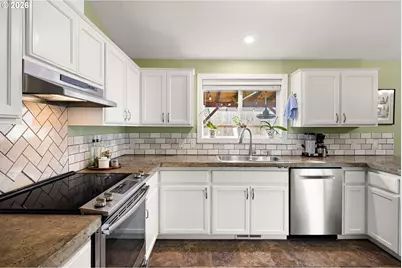 4973 Forsythia St, Springfield, OR 97478 - Photo 21