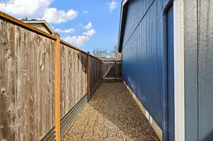 4973 Forsythia St, Springfield, OR 97478 - Photo 35