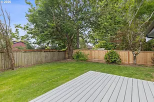 14214 SE Crystal Springs Blvd, Portland, OR 97236 - Photo 43