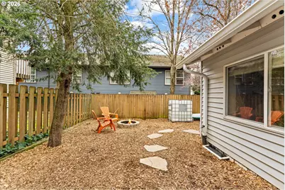 12008 SE Bush St, Portland, OR 97266 - Photo 17