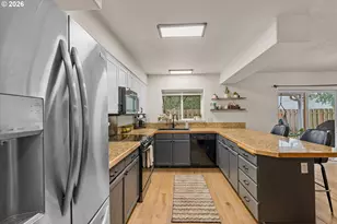 12008 SE Bush St, Portland, OR 97266 - Photo 9