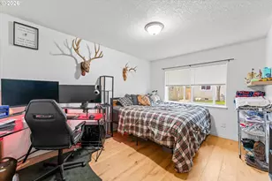 12008 SE Bush St, Portland, OR 97266 - Photo 15