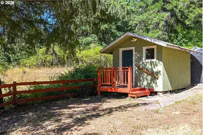 295 Wolf Valley Dr, Umpqua, OR 97486 - Photo 27