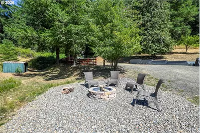295 Wolf Valley Dr, Umpqua, OR 97486 - Photo 31