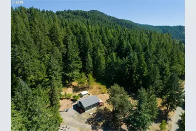 295 Wolf Valley Dr, Umpqua, OR 97486 - Photo 41