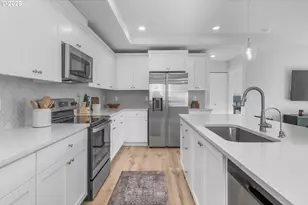 16609 SW Botany Bay Ln, Portland, OR 97224 - Photo 17