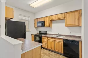 15715 NE Beech St, Portland, OR 97230 - Photo 5