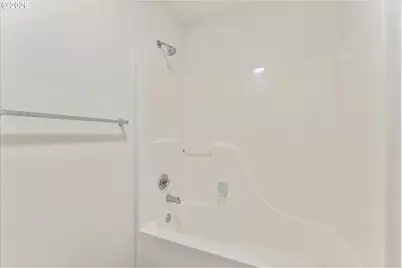 15715 NE Beech St #4G, Portland, OR 97230 - Photo 17