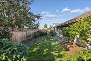 2003 NE 155th Ct, Portland, OR 97230 - Photo 35