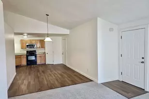 857 SE Maliah Ave, Madras, OR 97741 - Photo 3