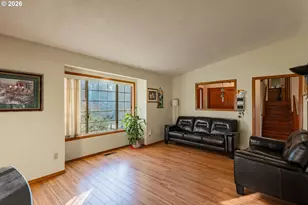 2811 NE 6th St, Gresham, OR 97030 - Photo 7