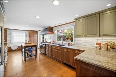 1375 Flintridge Ave, Eugene, OR 97401 - Photo 9
