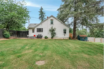 15546 SE Clatsop St, Happy Valley, OR 97086 - Photo 29