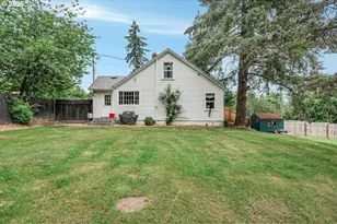 15546 SE Clatsop St, Happy Valley, OR 97086 - Photo 29