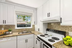 6811 NE Broadway, Portland, OR 97213 - Photo 11