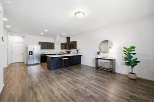 744 NE 138th Pl, Vancouver, WA 98684 - Photo 3