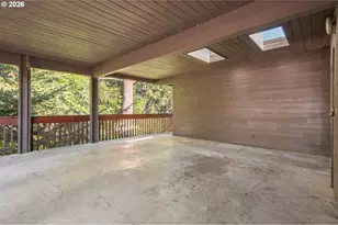 2300 Parkside Ln, Eugene, OR 97403 - Photo 41