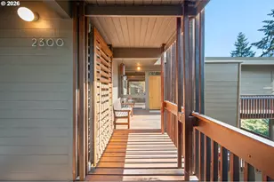 2300 Parkside Ln, Eugene, OR 97403 - Photo 5