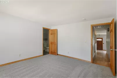 132 SE 214th Ave, Gresham, OR 97030 - Photo 15