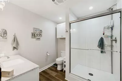 2402 Stephanie Ln, North Bend, OR 97459 - Photo 41