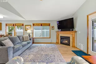 12807 NE 43rd Cir, Vancouver, WA 98682 - Photo 5