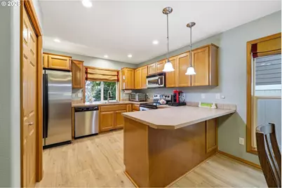 12807 NE 43rd Cir, Vancouver, WA 98682 - Photo 9