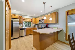 12807 NE 43rd Cir, Vancouver, WA 98682 - Photo 9